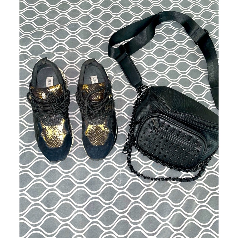 Steve Madden Fanny pack and sneaker set